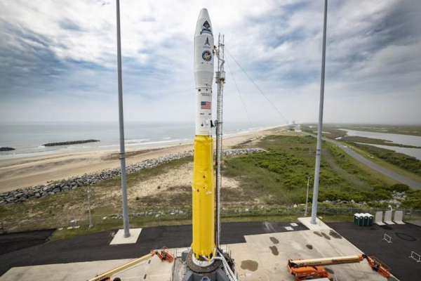 Ракета-носитель Minotaur II+ взорвалась во время испытаний через 11 секунд после запуска
Ракета-носитель Minotaur II+ взорвалась во время испытаний через 11 секунд после запуска