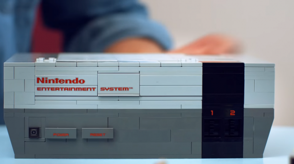 
						Новый набор от&nbsp;LEGO и&nbsp;Nintendo позволит собрать легендарную NES и&nbsp;телевизор к&nbsp;ней
					