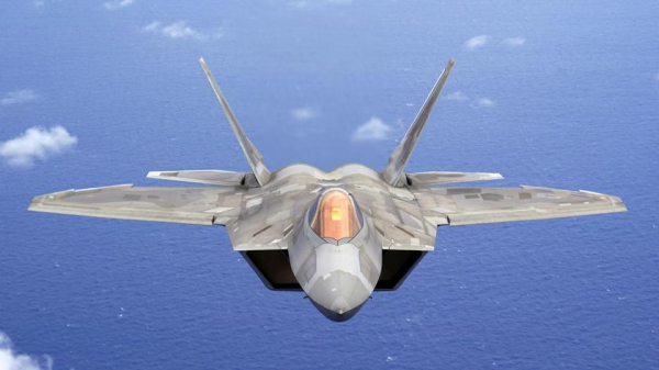 США хотят снять с вооружения F-22 Raptor, чтобы освободить бюджет для истребителя нового поколения, который будет стоит сотни миллионов долларов
США хотят снять с вооружения F-22 Raptor, чтобы освободить бюджет для истребителя нового поколения, который будет стоит сотни миллионов долларов
