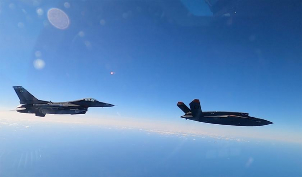 
							ВВС США опубликовали новые фото с испытаний ударного беспилотника XQ-58A Valkyrie
						