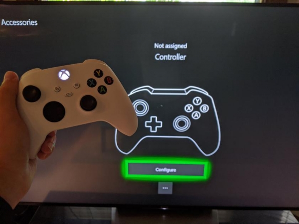 
						Microsoft выпустит дешевый Xbox Series S&nbsp;&mdash; подтверждает упаковка нового контроллера Xbox (фото)
					