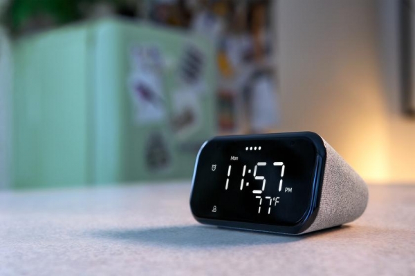 Lenovo Smart Clock Essential: смарт-часы за $50, но не на руку
Lenovo Smart Clock Essential: смарт-часы за $50, но не на руку
