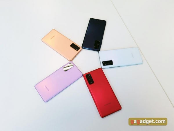"Молодёжный" флагман Samsung Galaxy S20 FE своими глазами
"Молодёжный" флагман Samsung Galaxy S20 FE своими глазами