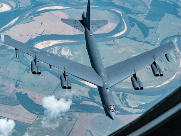 
							Как ядерные бомбардировщики B-52 Stratofortress лишились пушки M61A1 Vulcan из-за дружественного огня во время операции &laquo;Буря в пустыне&raquo;
						
