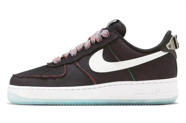 Это не шутка: Nike представила кроссовки Air Force 1 с пивной открывашкой
Это не шутка: Nike представила кроссовки Air Force 1 с пивной открывашкой