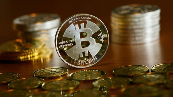 Рекорд за рекордом: биткоин преодолел рубеж в $34 тысячи
Рекорд за рекордом: биткоин преодолел рубеж в $34 тысячи