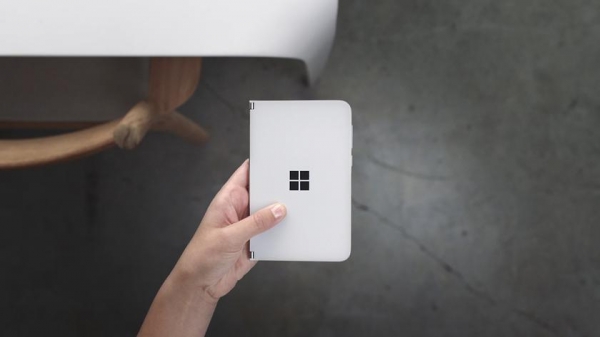 Складной смартфон Microsoft Surface Duo выйдет за пределами США только в 2021 году
Складной смартфон Microsoft Surface Duo выйдет за пределами США только в 2021 году