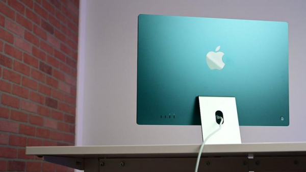 
						Ад перфекциониста: пользователи жалуются на кривые iMac
					
