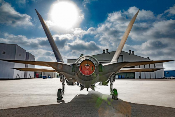 Япония открыла первый региональный центр обслуживания двигателей F135 для истребителей F-35 Lightning II
Япония открыла первый региональный центр обслуживания двигателей F135 для истребителей F-35 Lightning II