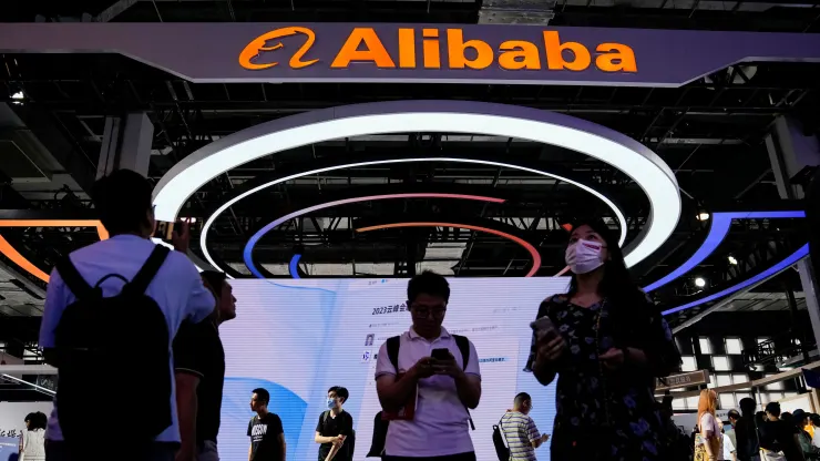 
							Alibaba запустила ИИ-инструмент для генерации изображений из текста
						