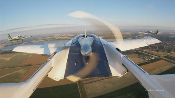 Добро пожаловать в будущее: летающий автомобиль-трансформер AirCar совершил первый в истории перелет между городами
Добро пожаловать в будущее: летающий автомобиль-трансформер AirCar совершил первый в истории перелет между городами