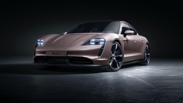 Porsche представила четвёртую версию электрического Taycan: задний привод, две комплектации и запас хода до 484 км
Porsche представила четвёртую версию электрического Taycan: задний привод, две комплектации и запас хода до 484 км