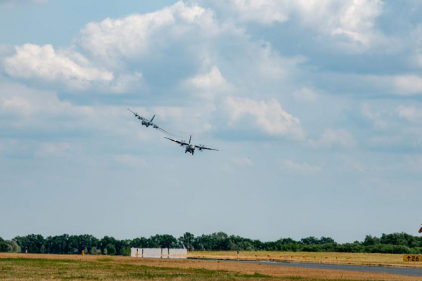 
							69 лучших фотографий с Air Defender 2023 &ndash; завершились самые масштабные военные учения в истории НАТО с участием десятков самолётов, включая F-35, F-15, F-16 и A-10
						