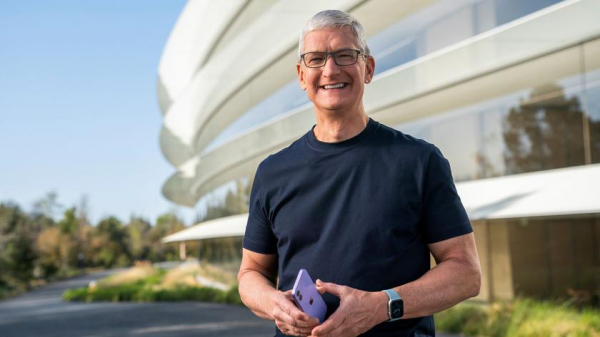 Гендиректор Apple Тим Кук за 2023 год заработал $63 млн — на 36% меньше, чем в 2022 году Гендиректор Apple Тим Кук за 2023 год заработал $63 млн — на 36% меньше, чем в 2022 году