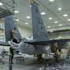 
							ВВС США показали истребитель F-15E Strike Eagle в камуфляже с изображением пилота, который уничтожил 17 немецких самолётов во время Второй мировой войны
						