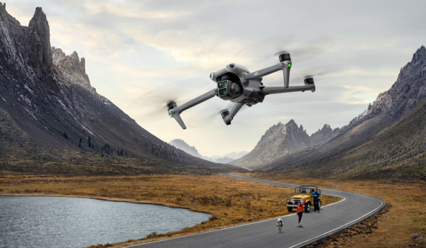 DJI Air 3 – квадрокоптер с двумя 4K-камерами, полётным временем до 46 минут и системой распознавания препятствий во всех направлениях по цене от $1099
DJI Air 3 – квадрокоптер с двумя 4K-камерами, полётным временем до 46 минут и системой распознавания препятствий во всех направлениях по цене от $1099