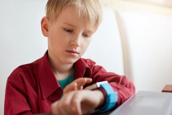 Huawei выпустит детские смарт-часы Children Watch 4X с двумя камерами
Huawei выпустит детские смарт-часы Children Watch 4X с двумя камерами