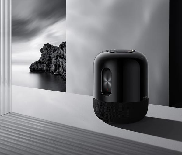 
						Huawei представила накладные наушники FreeBuds Studio с шумоподавлением и &laquo;умную&raquo; колонку Huawei Sound
					
