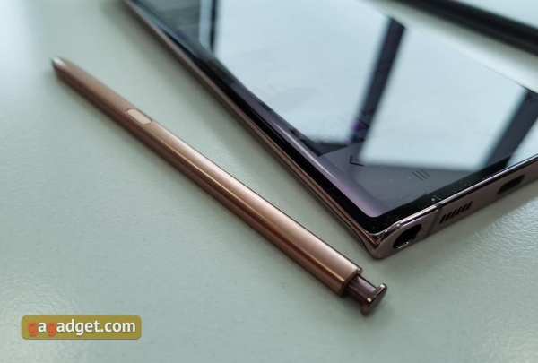 Samsung Galaxy Note20, Note20 Ultra и остальные новинки Galaxy Unpacked 2020 своими глазами
Samsung Galaxy Note20, Note20 Ultra и остальные новинки Galaxy Unpacked 2020 своими глазами