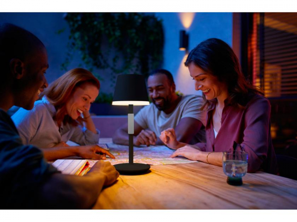 Philips Hue Go Portable Table Lamp с поддержкой Amazon Alexa, Google Assistant и Siri представили в Eвропе, новинка стоит €159
Philips Hue Go Portable Table Lamp с поддержкой Amazon Alexa, Google Assistant и Siri представили в Eвропе, новинка стоит €159