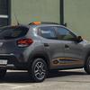 
						Renault показала Dacia Spring: народный электрический кроссовер с батареей на 26.8 кВтч и запасом хода до 225 км
					