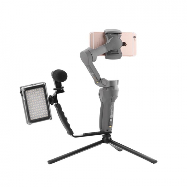 Внешний микрофон и свет для стабилизаторов типа DJI Osmo Mobile за $30
Внешний микрофон и свет для стабилизаторов типа DJI Osmo Mobile за $30