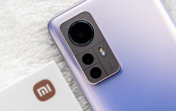 
						Xiaomi начала тестировать прошивку MIUI 14 с Android 13 на смартфонах Xiaomi 13
					