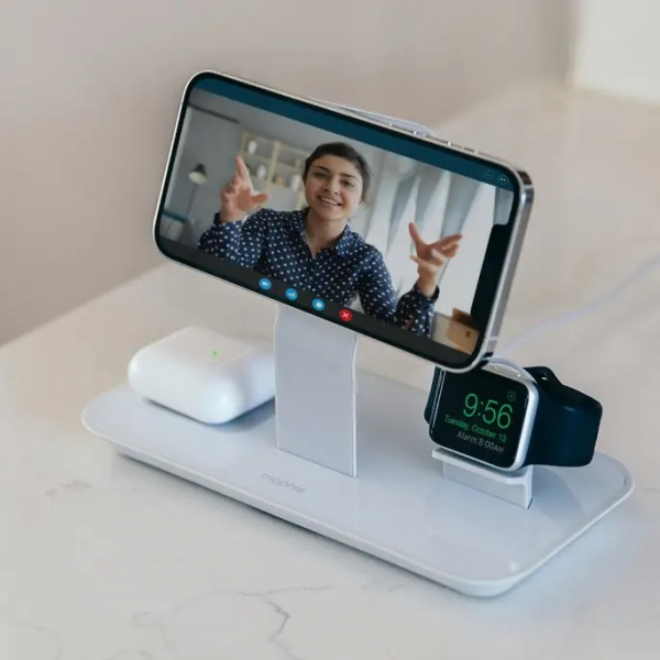 
						Mophie представила беспроводную зарядку MagSafe 3-в-1 для iPhone, Apple Watch и AirPods
					
