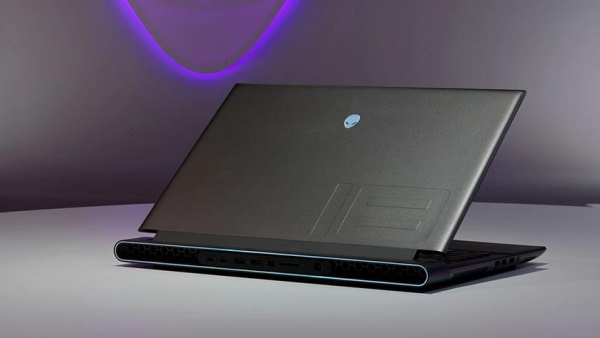 Dell представила высокопроизводительные портативные ноутбуки Alienware M стоимостью от $1899
Dell представила высокопроизводительные портативные ноутбуки Alienware M стоимостью от $1899