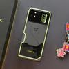 OnePlus 8T Cyberpunk 2077 Limited Edition: ограниченная версия смартфона c дизайном в стиле игры и специальным комплектом поставки за $600
OnePlus 8T Cyberpunk 2077 Limited Edition: ограниченная версия смартфона c дизайном в стиле игры и специальным комплектом поставки за $600
