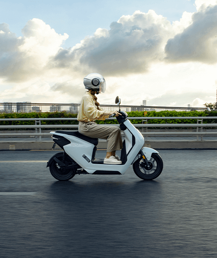 Honda представила U-Go — электрический скутер со скоростью до 53 км/ч за $1200
Honda представила U-Go — электрический скутер со скоростью до 53 км/ч за $1200