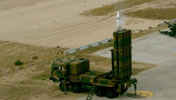 
							Республика Корея успешно протестировала систему противовоздушной обороны L-SAM для уничтожения баллистических ракет, которая почти вдвое превосходит Patriot по высоте перехвата
						