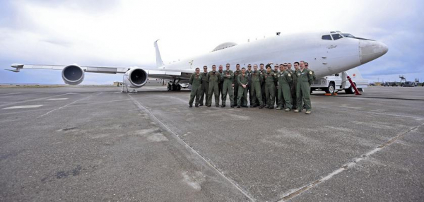 США пугают россию самолётом судного дня E-6B Mercury, который управляет пусками межконтинентальных баллистических ракет Trident II D5 с ядерными боеголовками мощностью 475 килотонн
США пугают россию самолётом судного дня E-6B Mercury, который управляет пусками межконтинентальных баллистических ракет Trident II D5 с ядерными боеголовками мощностью 475 килотонн