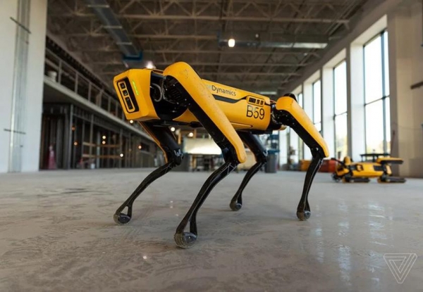 
						Продажи открыты: робота-собаку Boston Dynamics Spot уже можно купить. Всего за $74 500
					