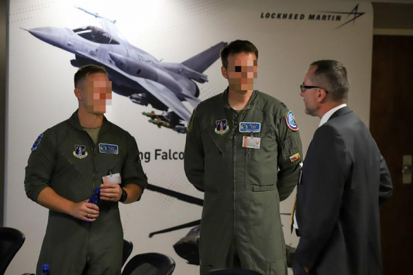 
							Lockheed Martin представила первый модернизированный истребитель четвёртого поколения F-16 Block 70 для ВВС Словакии
						