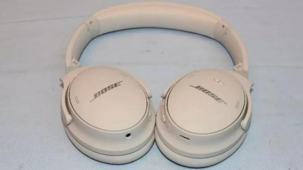 
						Bose сертифицировала новые накладные наушники QuietComfort 45: что о них известно
					