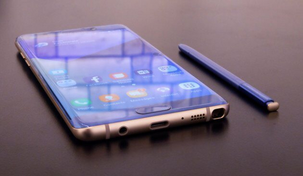 Samsung завершила жизненный цикл старого флагмана Galaxy Note
Samsung завершила жизненный цикл старого флагмана Galaxy Note