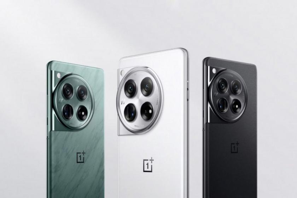 Инсайдер: OnePlus 13 получит обновлённый дизайн и, возможно, станет первым смартфоном на рынке с чипом Snapdragon 8 Gen 4 Инсайдер: OnePlus 13 получит обновлённый дизайн и, возможно, станет первым смартфоном на рынке с чипом Snapdragon 8 Gen 4