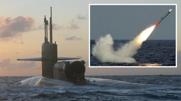 
							США отправили в Японию одну из самых больших в мире субмарин &ndash; USS Michigan класса Ohio со 154 крылатыми ракетами Tomahawk прибыла в порт Йокосука
						