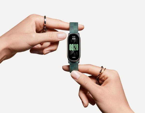 Xiaomi представила спортивный браслет Smart Band 8 по цене от $35
Xiaomi представила спортивный браслет Smart Band 8 по цене от $35