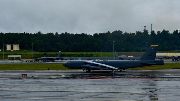 
							B-2 Spirit, B-52H Stratofortress и B-1B Lancer &ndash; ВВС США одновременно использовали сразу все типы стратегических бомбардировщиков
						