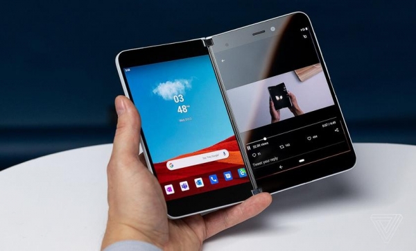 
						Apple разрабатывает складной iPhone: как Microsoft Surface Duo, а не Samsung Galaxy Fold
					