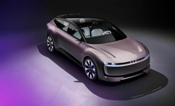 От колец к словам: Audi решает освежить свой имидж в Китае новым логотипом и электрокарами От колец к словам: Audi решает освежить свой имидж в Китае новым логотипом и электрокарами