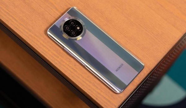 
						Истинный King Kong: Honor X20 Max получит 7,2" дисплей, аккумулятор на 6000 мАч и быструю зарядку 66 Вт
					