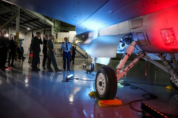 
							Lockheed Martin представила первый модернизированный истребитель четвёртого поколения F-16 Block 70 для ВВС Словакии
						