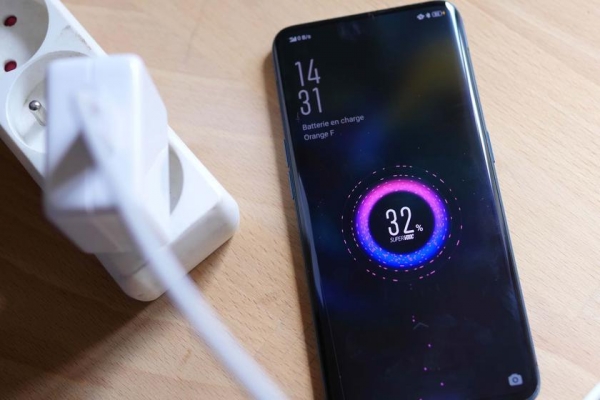 Xiaomi сертифицировала зарядное устройство мощностью 120 Вт
Xiaomi сертифицировала зарядное устройство мощностью 120 Вт