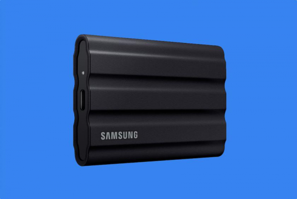 Samsung представила новую версию SSD-накопителя Portable T7 Shield с объёмом на 4 ТБ
Samsung представила новую версию SSD-накопителя Portable T7 Shield с объёмом на 4 ТБ