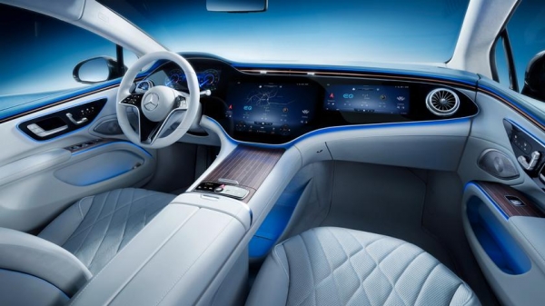 
						Первый в мире представительский электрокар: Mercedes-Benz официально представила модель EQS с запасом хода до 770 км, цена стартует от $110000
					