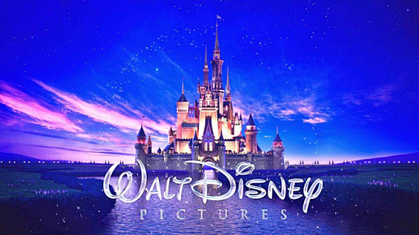 Warner Bros, Disney и Sony останавливают выпуск фильмов в российских кинотеатрах из-за вторжения в Украину
Warner Bros, Disney и Sony останавливают выпуск фильмов в российских кинотеатрах из-за вторжения в Украину