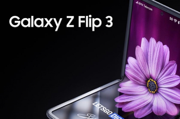 Складной Samsung Galaxy Z Flip 3 показали на рендерах с камерой, как у Galaxy S21
Складной Samsung Galaxy Z Flip 3 показали на рендерах с камерой, как у Galaxy S21